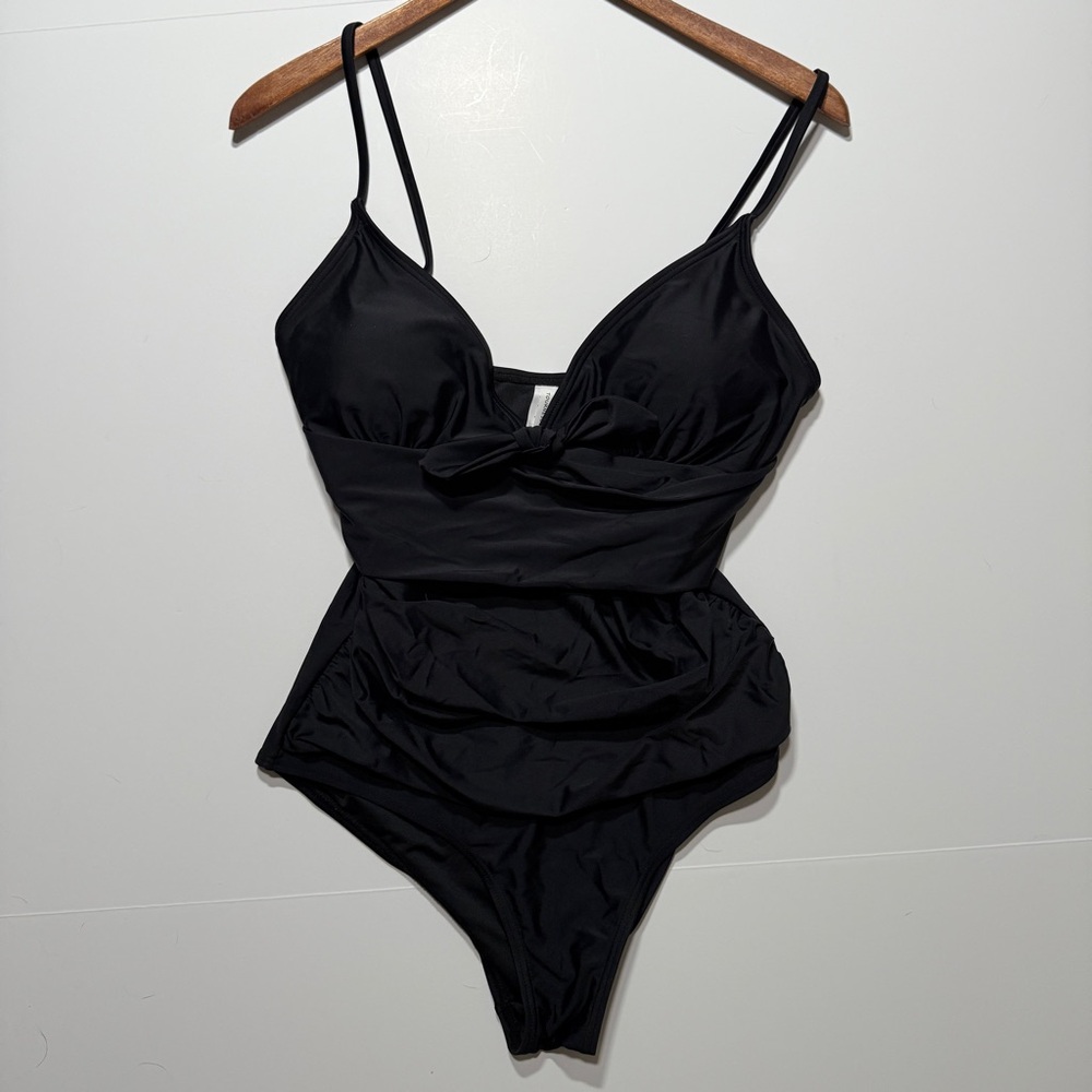 Tournesol Women’s Black One Piece Swimsuit, Size M
